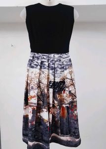 Abstract Print Midi Dress
