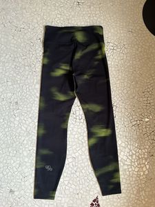 H&amp;M Highwaisted Workout Leggings