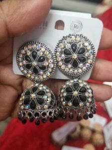 Rich Jewellery Jhumka Earrings