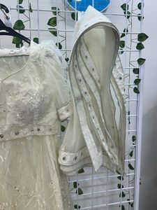 White Lehnga