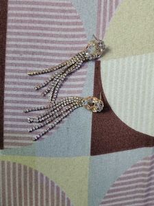 Sparkling Rhinestone Dangle Earrings