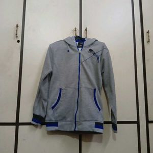 grey hoodie