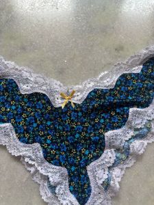 Floral Lace Thong