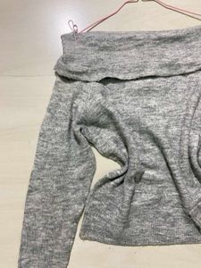H&amp;M Gray Off-Shoulder Sweater