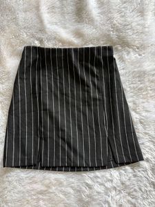 H&amp;M Striped Mini Skirt