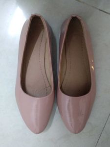Pale Pink Pointed Flats - Size 7