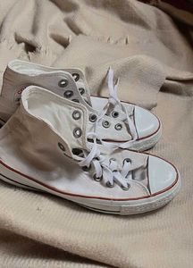 canvas shoes