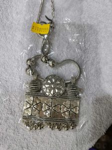 Silver-toned Necklace