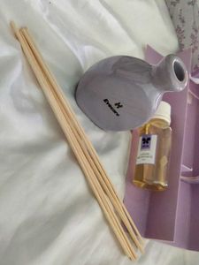Reed Diffuser Set (Lavender Fragrance)