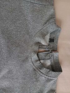 Gray Ribbed Knit Top