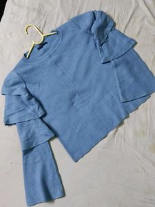 Beutiful Blue Top With Balloon Sleeves