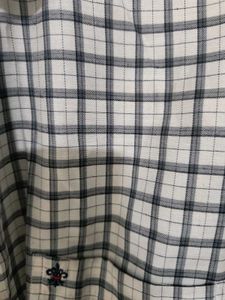 John Medeiros Plaid Shirt Combo 👚