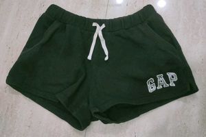 GAP Black Shorts