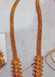 Elegant Gold-toned Jewelry Set