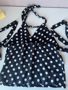 Sale♥️Polka Dot Top🍒🔥