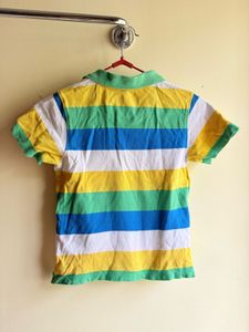 kids collared T Shirt