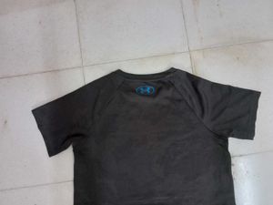 Under Armour T-Shirt