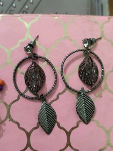 Pack Of 6 Items, Stylish And Fancy Earrings