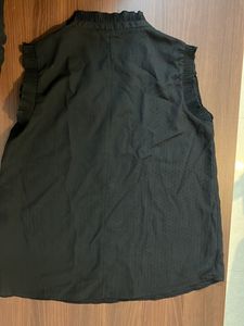 Cute Black Top From Fig