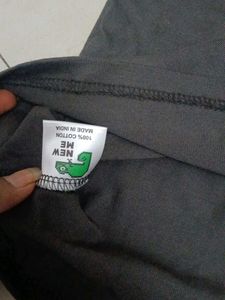 newme grey tee