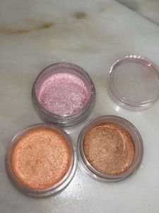 3 Highlighter Shades