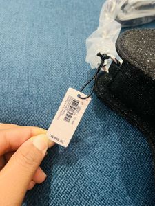 VS STAR SLING BAG