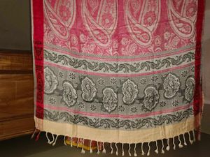BEAUTIFUL STOLE FOR WOMEN