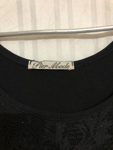 Pier Mode Black Sleeveless Top