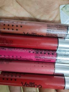 Vellino Lipstick Set,Long Stay (Pack Of 5)