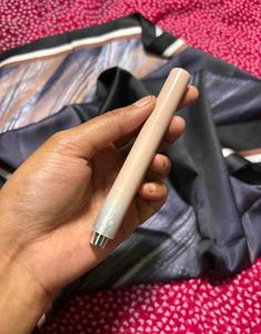 Gege Bear  Lip Oil (Click Type)