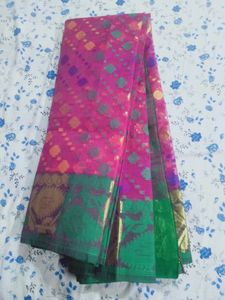Beautiful Attractive Tank Saree