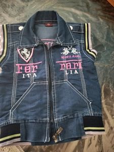 Unused Sleevless Baby Boy Jacket
