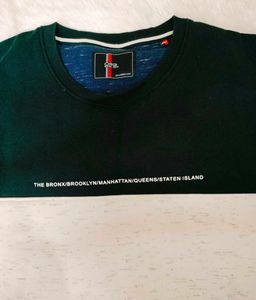 Stylish Color Block Sweatshirt