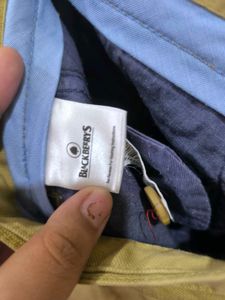 Men&#39;s blue kurta with khaki pant from blackberrys