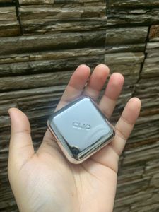Clio Essential LipCheek Tap