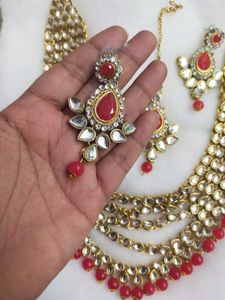 Women&#39;s 5 Layer Jewellery Set