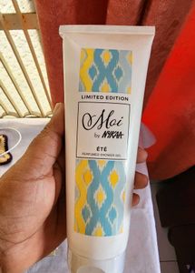 VLCC Pearl Facial Kit + Nykaa Shower Gel