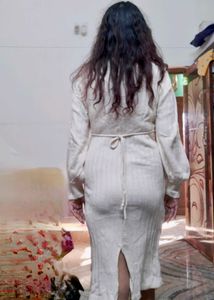 Elegant Knitted Midi Dress