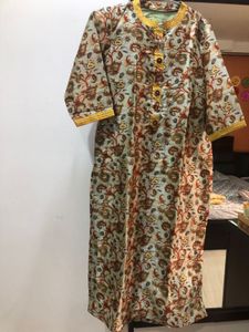 Flowers Print Band Collar Kurta