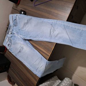 Simple Plain Blue Sparky Jeans