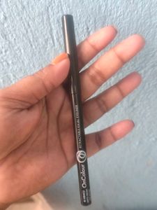 Oriflame OnColour Retractable Kajal Eyeliner BLACK