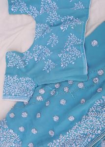 Saree With Beautiful Thread Embroidery