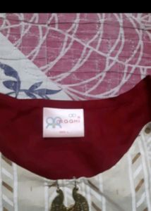 Red Kurti