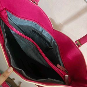 🆕 Chic Tote Bag