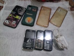 Vintage Phones &amp; Cases Bundle