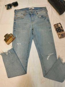 Zara Jeans