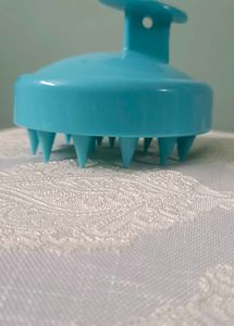 Scalp Brush