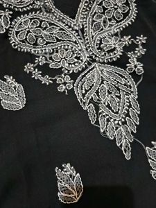 Lucknowi Chikenkari With Cotton Inner