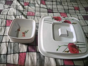 Square Bowl with Lid