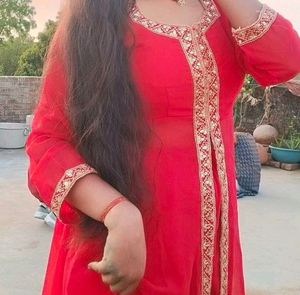 🥳Trending Georgette Suit Full Set